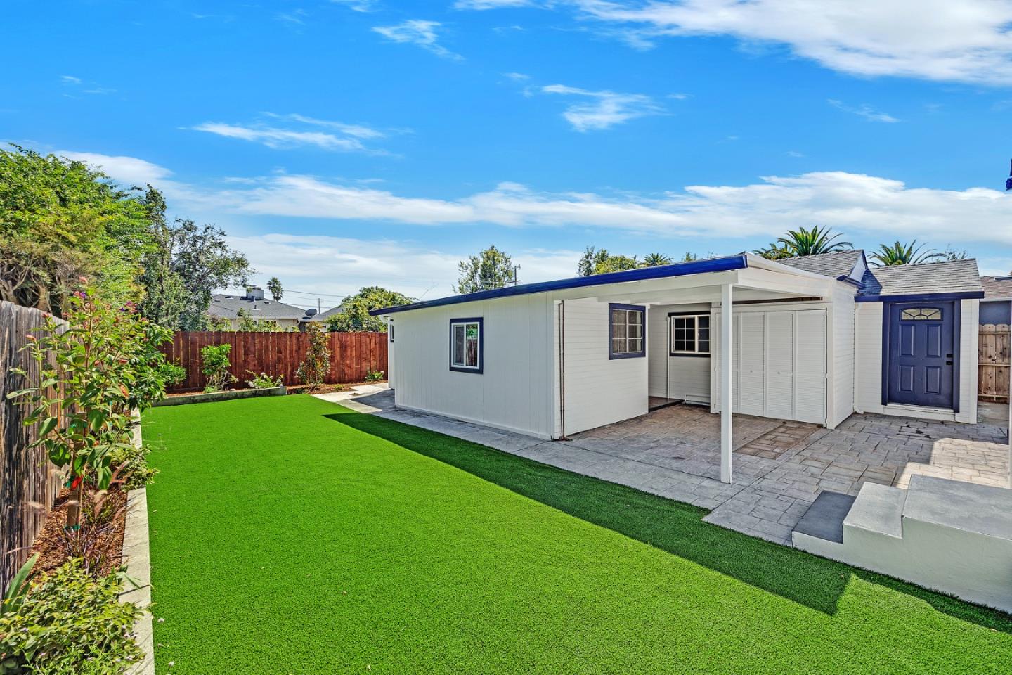 Detail Gallery Image 27 of 37 For 1518 Cypress Ave, San Mateo,  CA 94401 - 4 Beds | 2 Baths