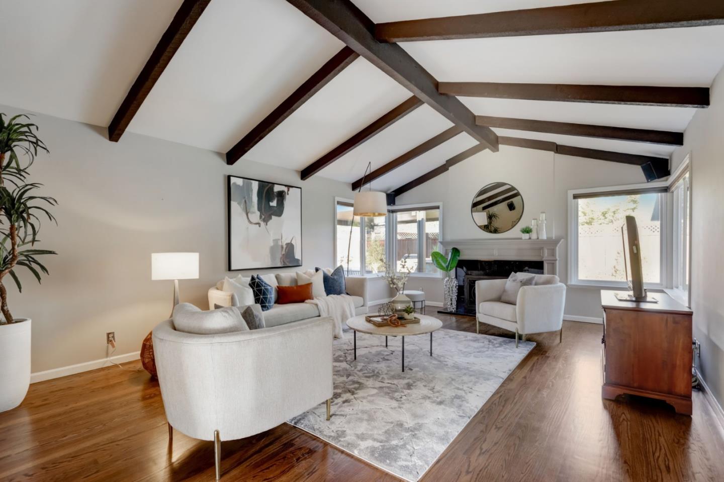 Detail Gallery Image 2 of 75 For 6544 Little Falls Dr, San Jose,  CA 95120 - 4 Beds | 2/1 Baths