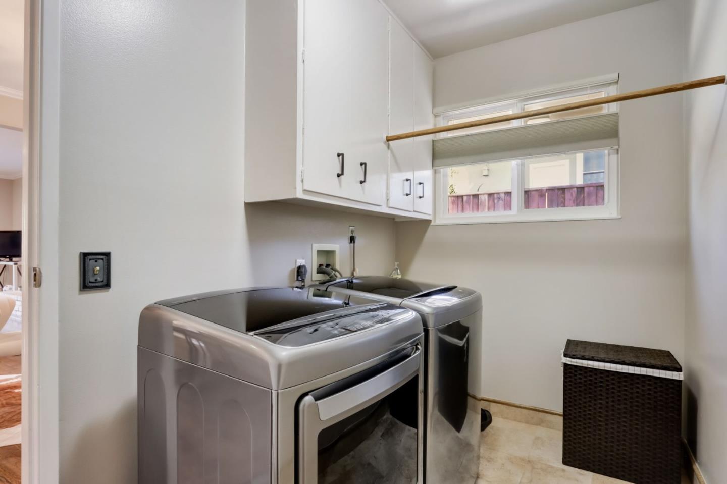 Detail Gallery Image 36 of 75 For 6544 Little Falls Dr, San Jose,  CA 95120 - 4 Beds | 2/1 Baths