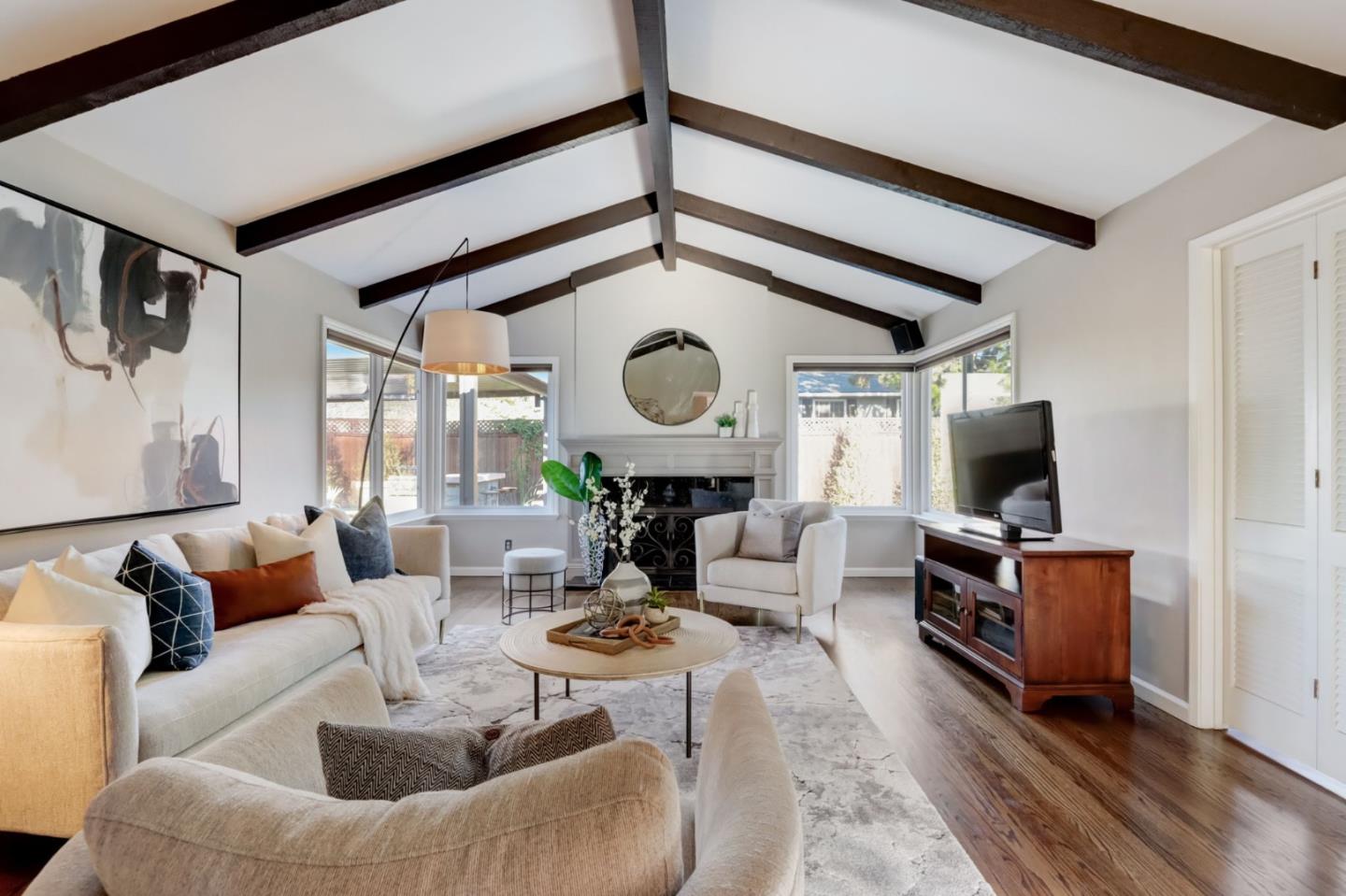 Detail Gallery Image 4 of 75 For 6544 Little Falls Dr, San Jose,  CA 95120 - 4 Beds | 2/1 Baths