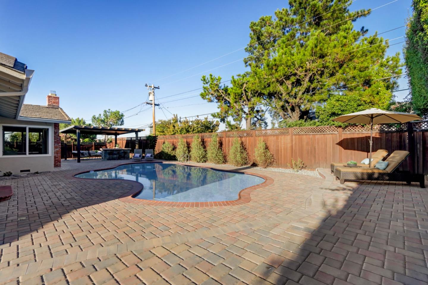 Detail Gallery Image 44 of 75 For 6544 Little Falls Dr, San Jose,  CA 95120 - 4 Beds | 2/1 Baths