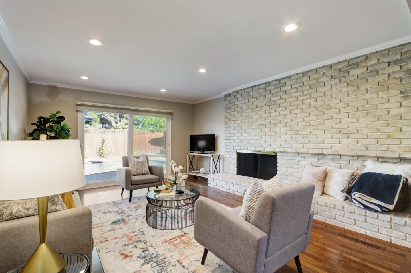 Detail Gallery Image 8 of 75 For 6544 Little Falls Dr, San Jose,  CA 95120 - 4 Beds | 2/1 Baths