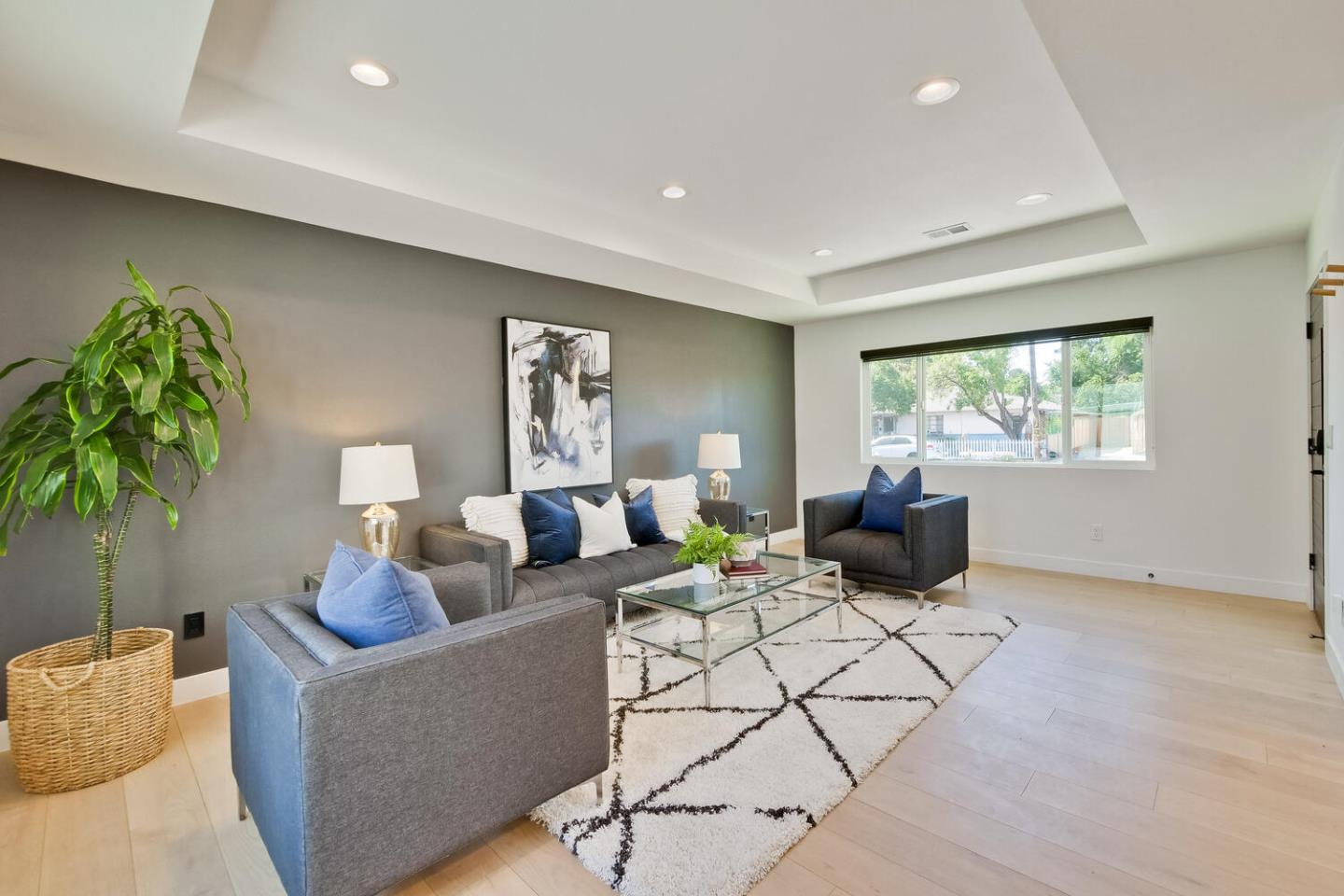 Detail Gallery Image 1 of 1 For 4165 De Mille Dr, San Jose,  CA 95117 - 4 Beds | 2 Baths