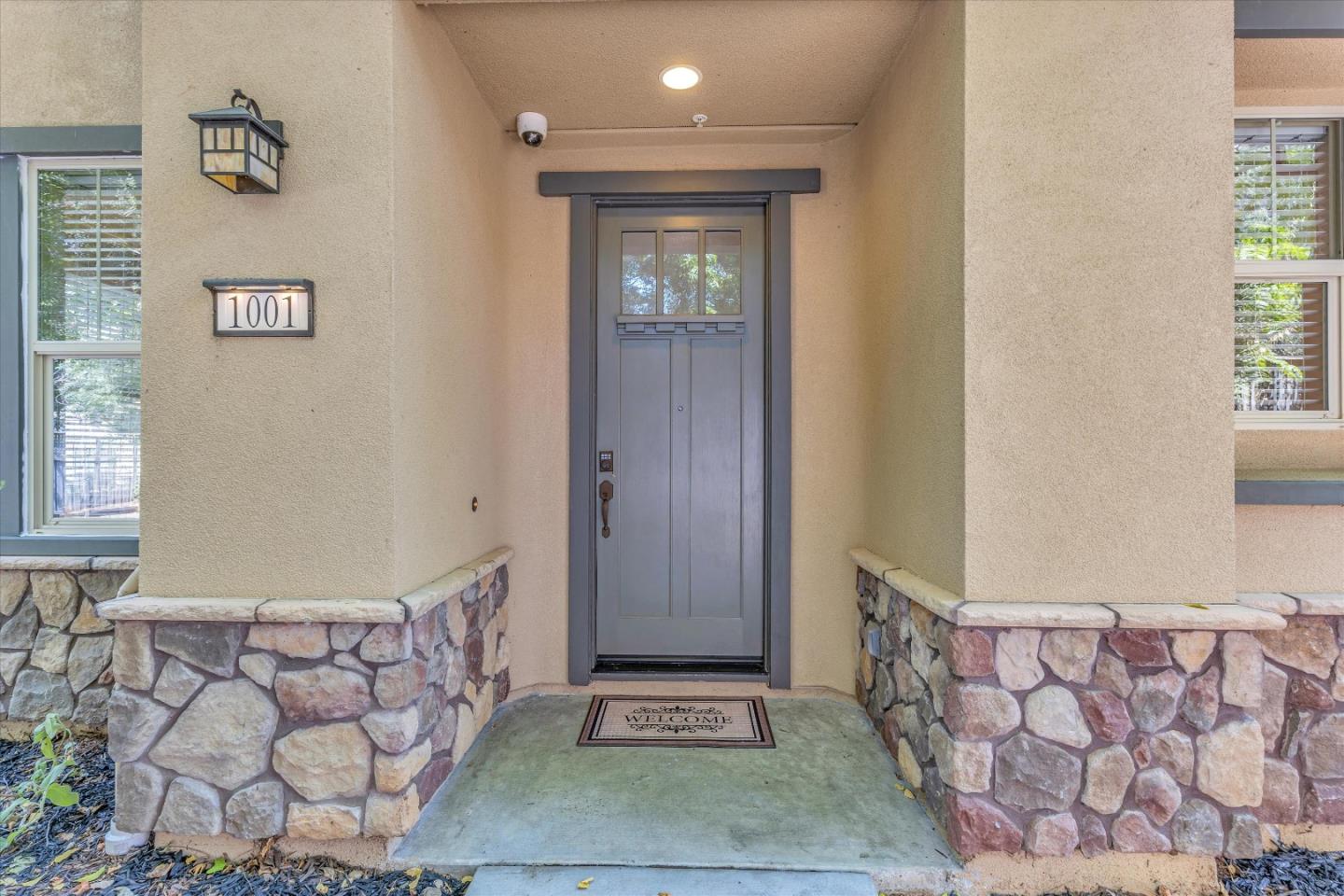 Detail Gallery Image 1 of 1 For 1001 Marcelli Cir, Los Altos,  CA 94022 - 4 Beds | 2/1 Baths