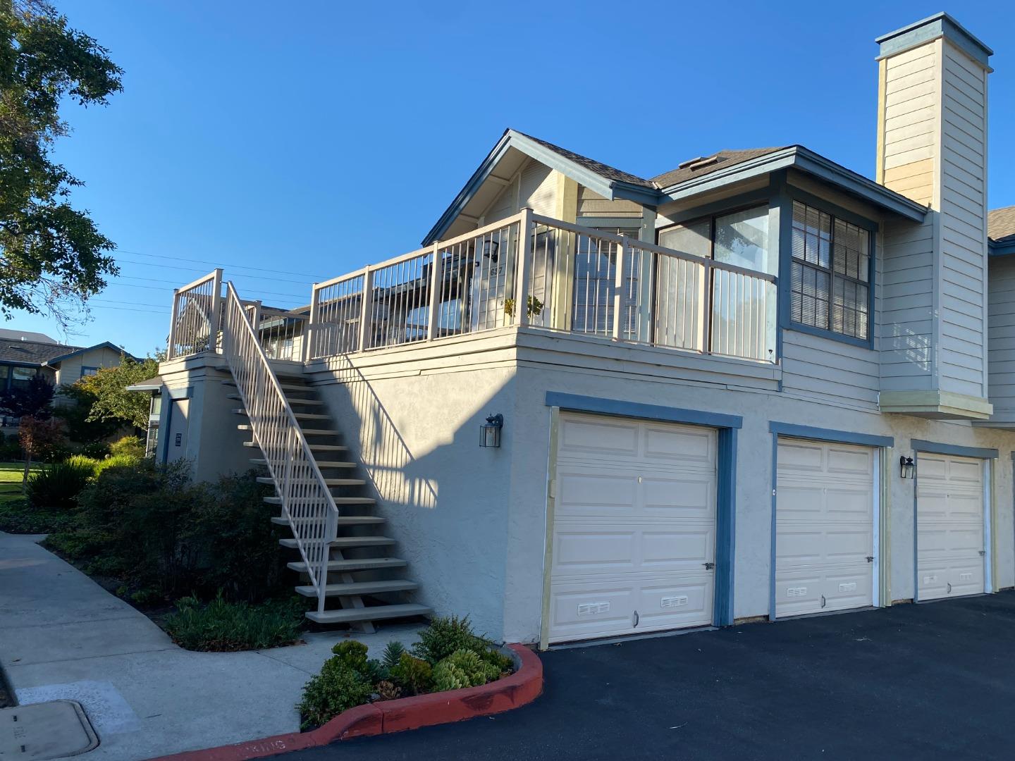 Detail Gallery Image 1 of 1 For 1637 via Laguna #2,  San Mateo,  CA 94404 - 1 Beds | 1 Baths