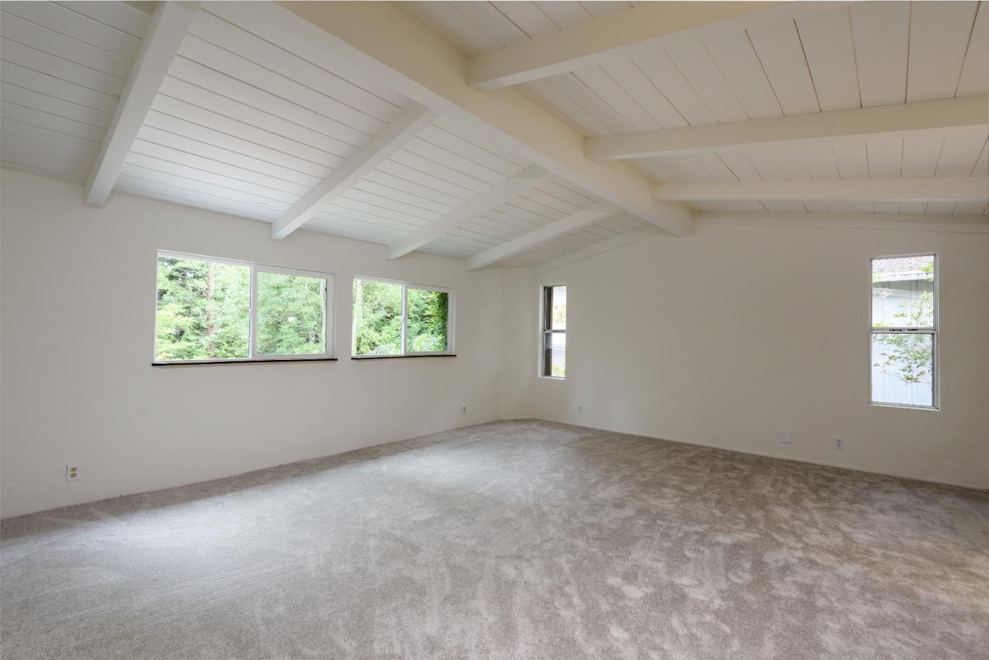 Detail Gallery Image 7 of 26 For 358 El Camino Real, Atherton,  CA 94027 - – Beds | – Baths
