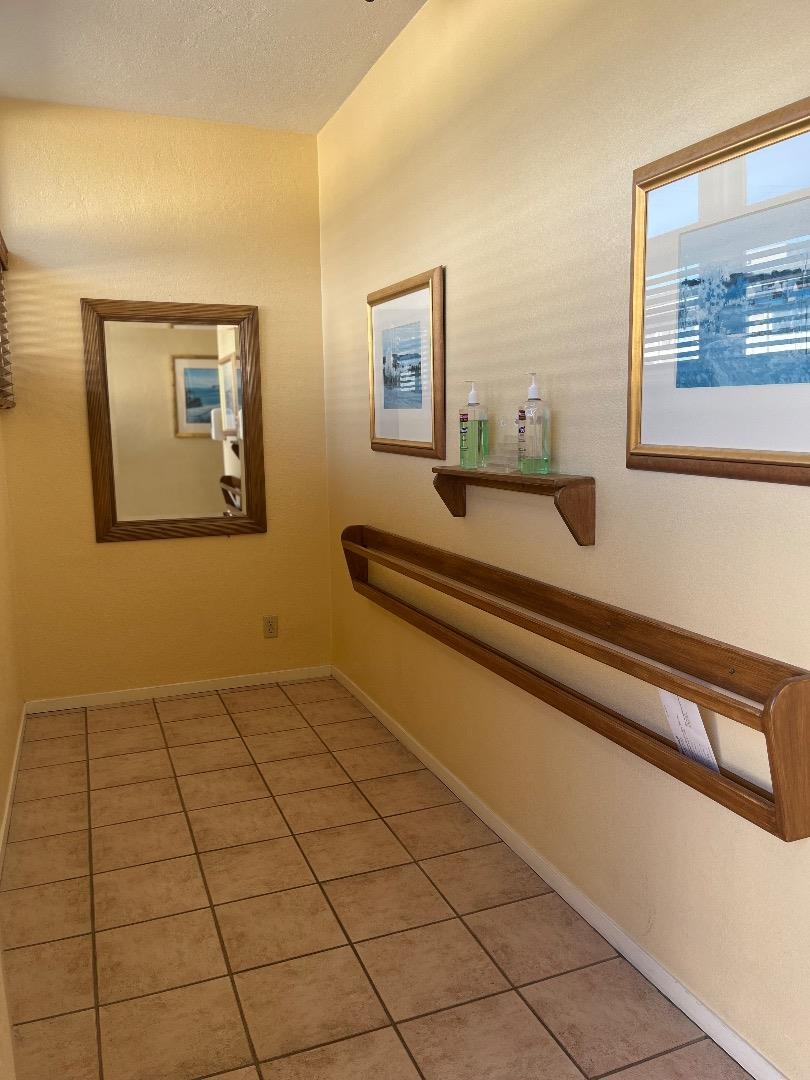Detail Gallery Image 5 of 15 For 11 Maple St #C,  Salinas,  CA 93901 - – Beds | – Baths