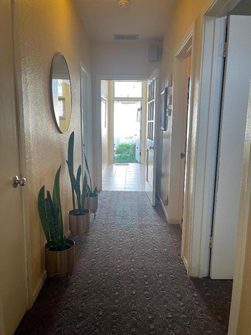 Detail Gallery Image 6 of 15 For 11 Maple St #C,  Salinas,  CA 93901 - – Beds | – Baths
