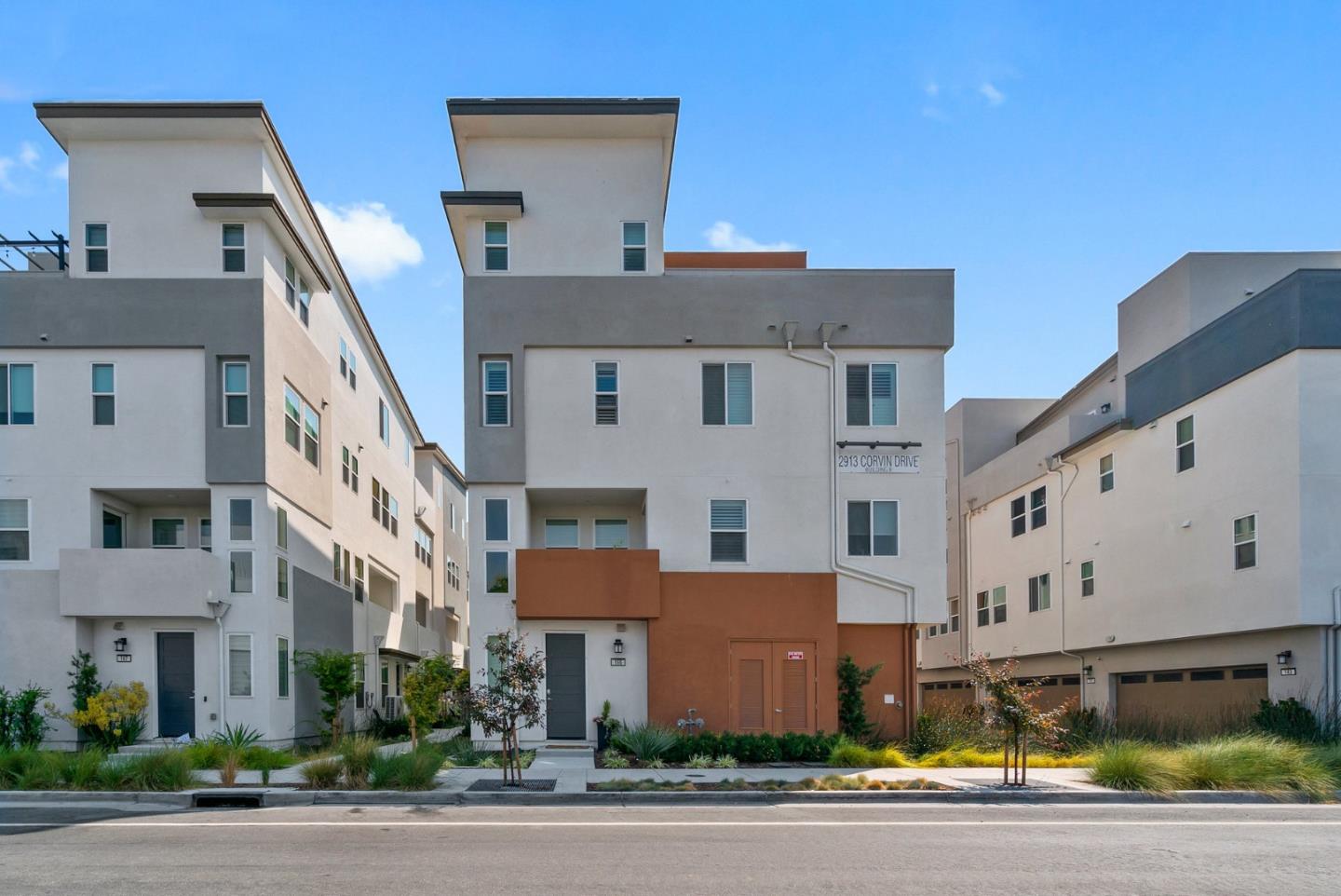 Detail Gallery Image 1 of 1 For 2913 Corvin Dr #147,  Santa Clara,  CA 95051 - 4 Beds | 3/2 Baths
