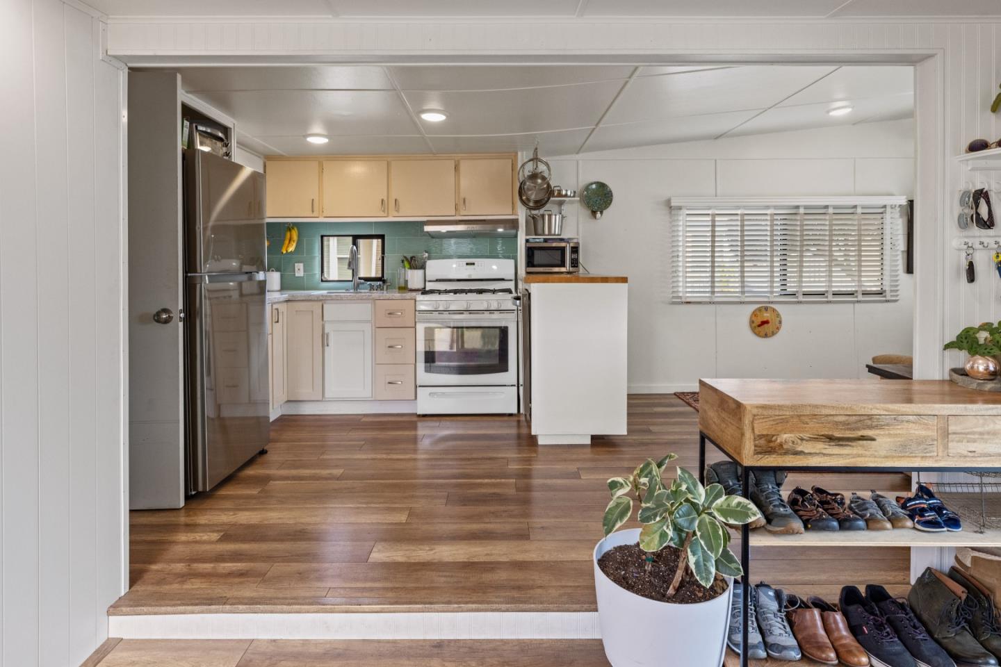 Detail Gallery Image 5 of 40 For 750 47th Avenue 10 #10,  Capitola,  CA 95010 - 2 Beds | 1 Baths