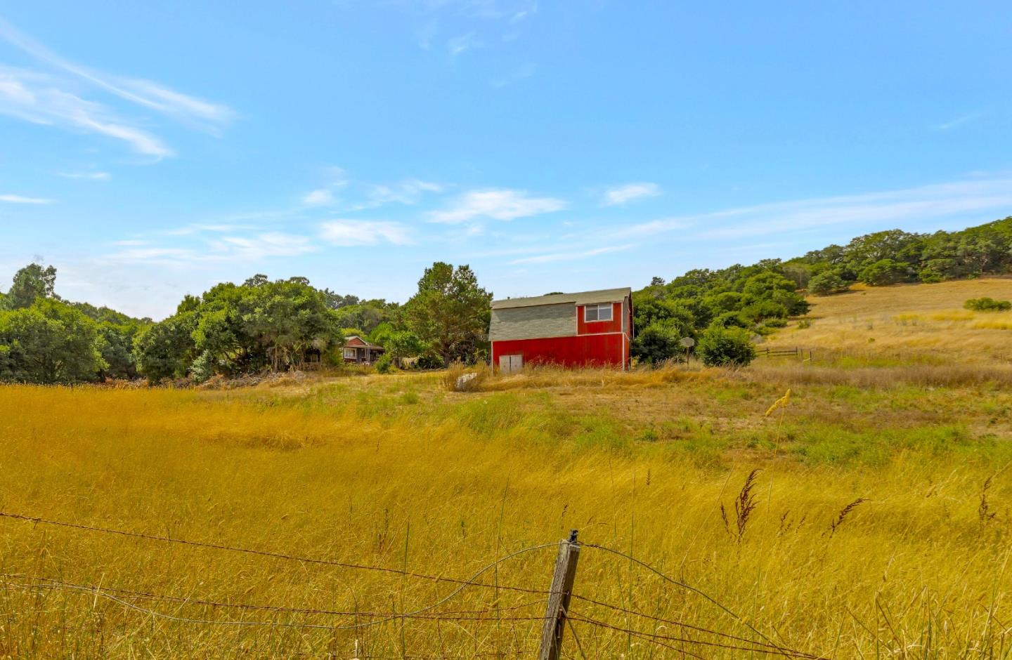 Detail Gallery Image 1 of 1 For 1110 Merrill Rd, San Juan Bautista,  CA 95045 - 3 Beds | 1 Baths