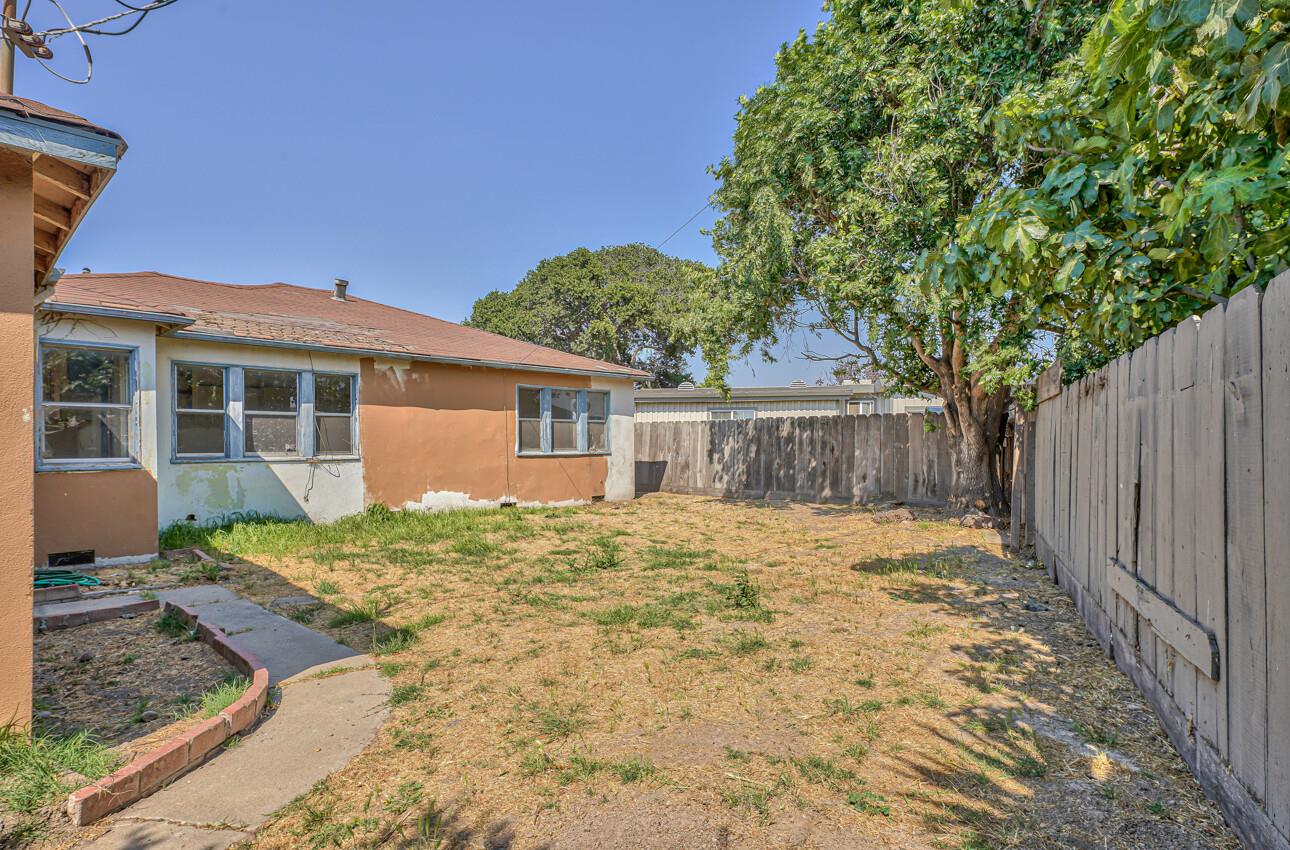 Detail Gallery Image 21 of 23 For 16 Sharon Dr, Salinas,  CA 93905 - 3 Beds | 1 Baths