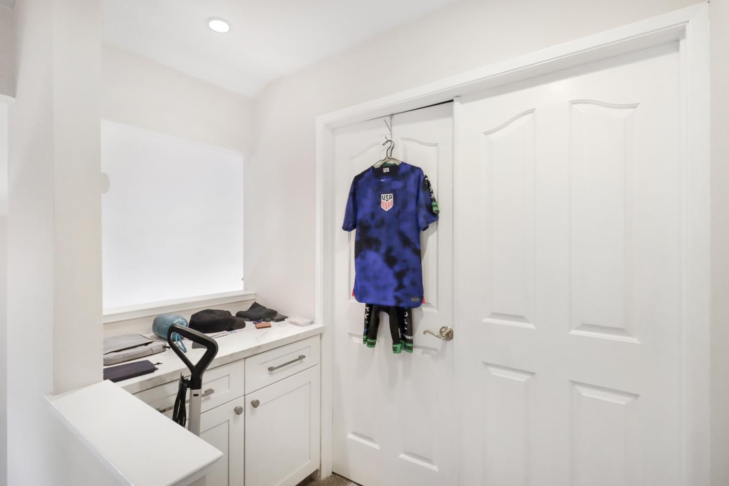 Detail Gallery Image 21 of 37 For 1181 Bracebridge Ct, Campbell,  CA 95008 - 3 Beds | 2/1 Baths