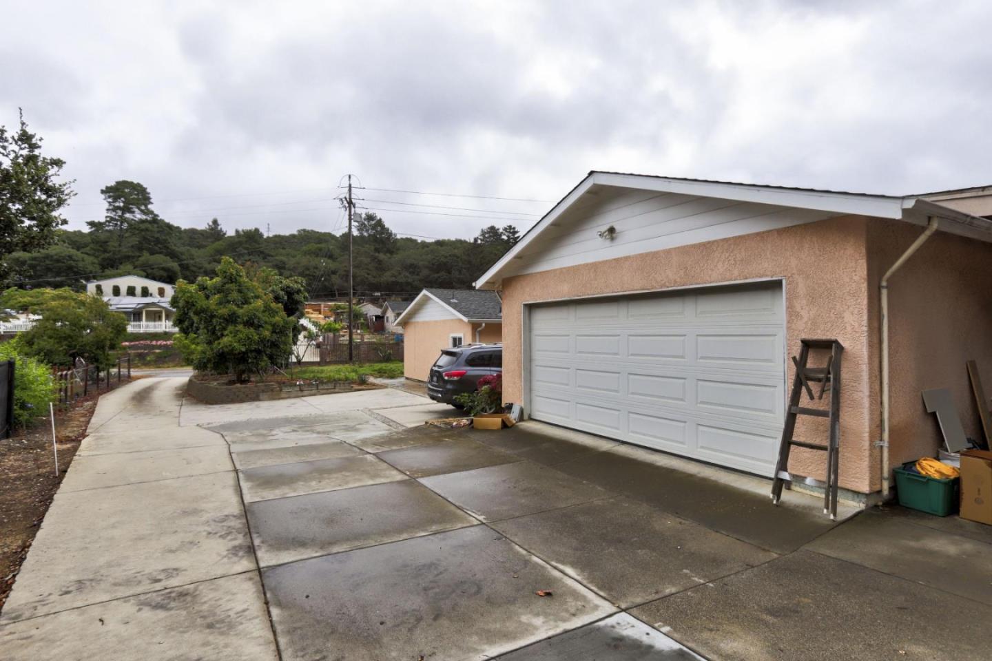 Detail Gallery Image 36 of 56 For 746 Echo Valley Rd, Salinas,  CA 93907 - 5 Beds | 4 Baths