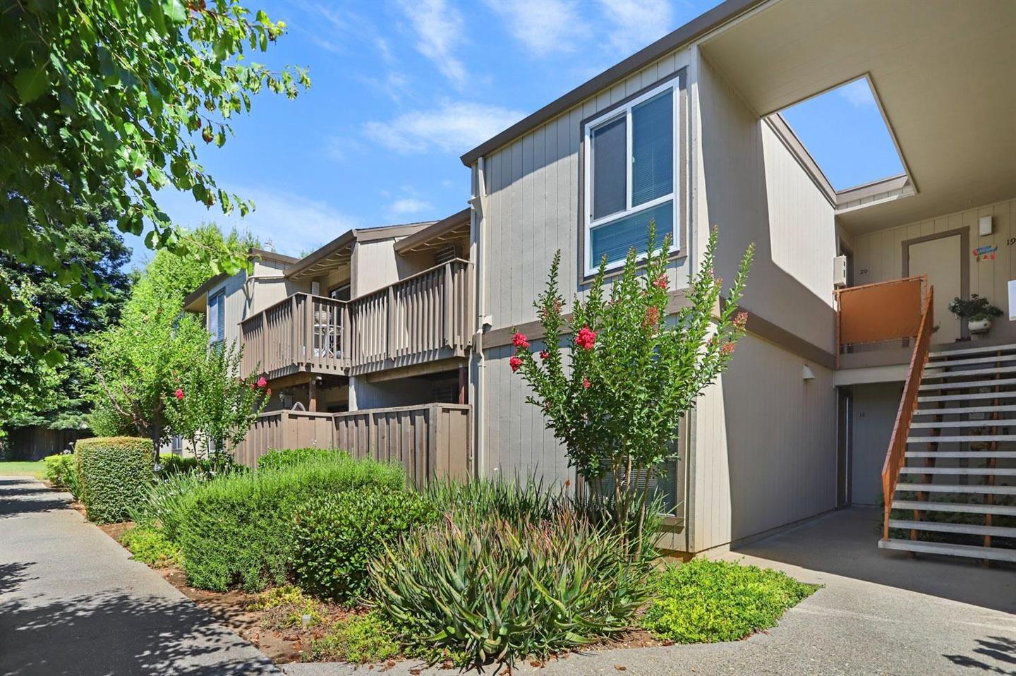 Detail Gallery Image 1 of 1 For 8155 W Westwood Dr #20,  Gilroy,  CA 95020 - 1 Beds | 1 Baths