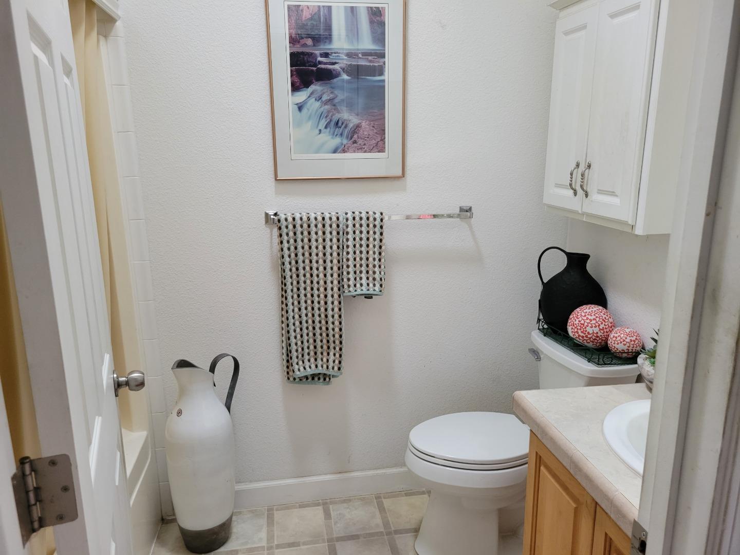 Detail Gallery Image 10 of 16 For 433 Sylvan Ave #121,  Mountain View,  CA 94041 - 2 Beds | 2 Baths
