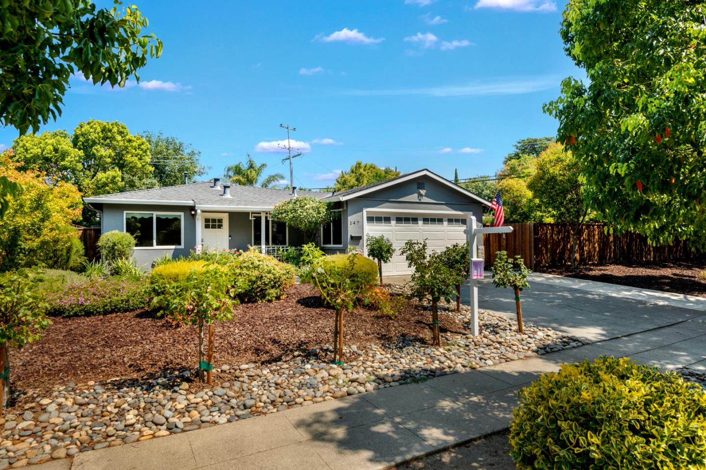 Detail Gallery Image 1 of 1 For 147 Arroyo Grande Way, Los Gatos,  CA 95032 - 3 Beds | 2 Baths