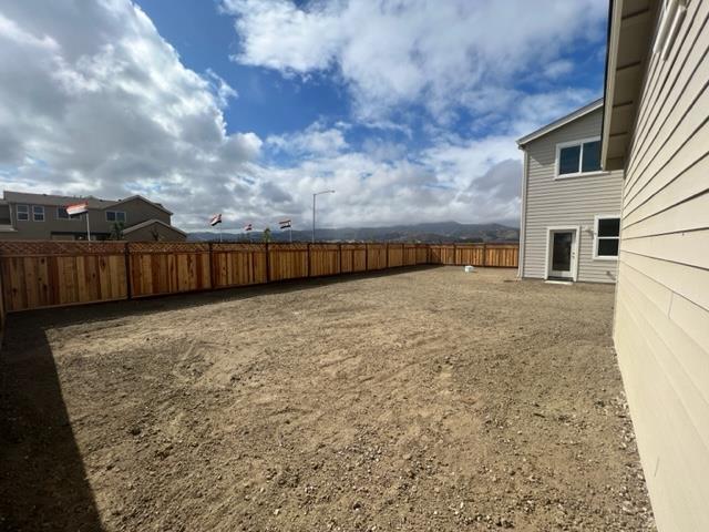 Detail Gallery Image 19 of 34 For 664 Bikle Dr, King City,  CA 93930 - 4 Beds | 2/1 Baths
