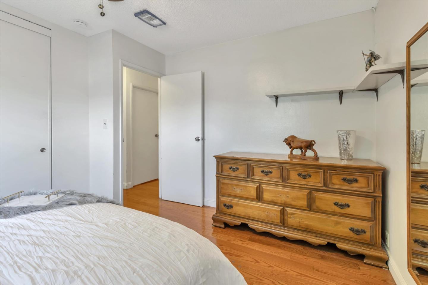 Detail Gallery Image 18 of 36 For 1217 Edith St, San Jose,  CA 95122 - 4 Beds | 2 Baths