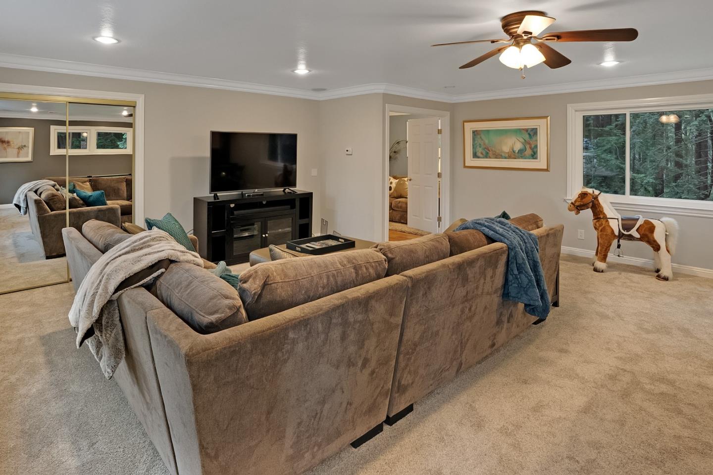 Detail Gallery Image 21 of 41 For 169 Sequoia Grove, Ben Lomond,  CA 95005 - 4 Beds | 2/1 Baths