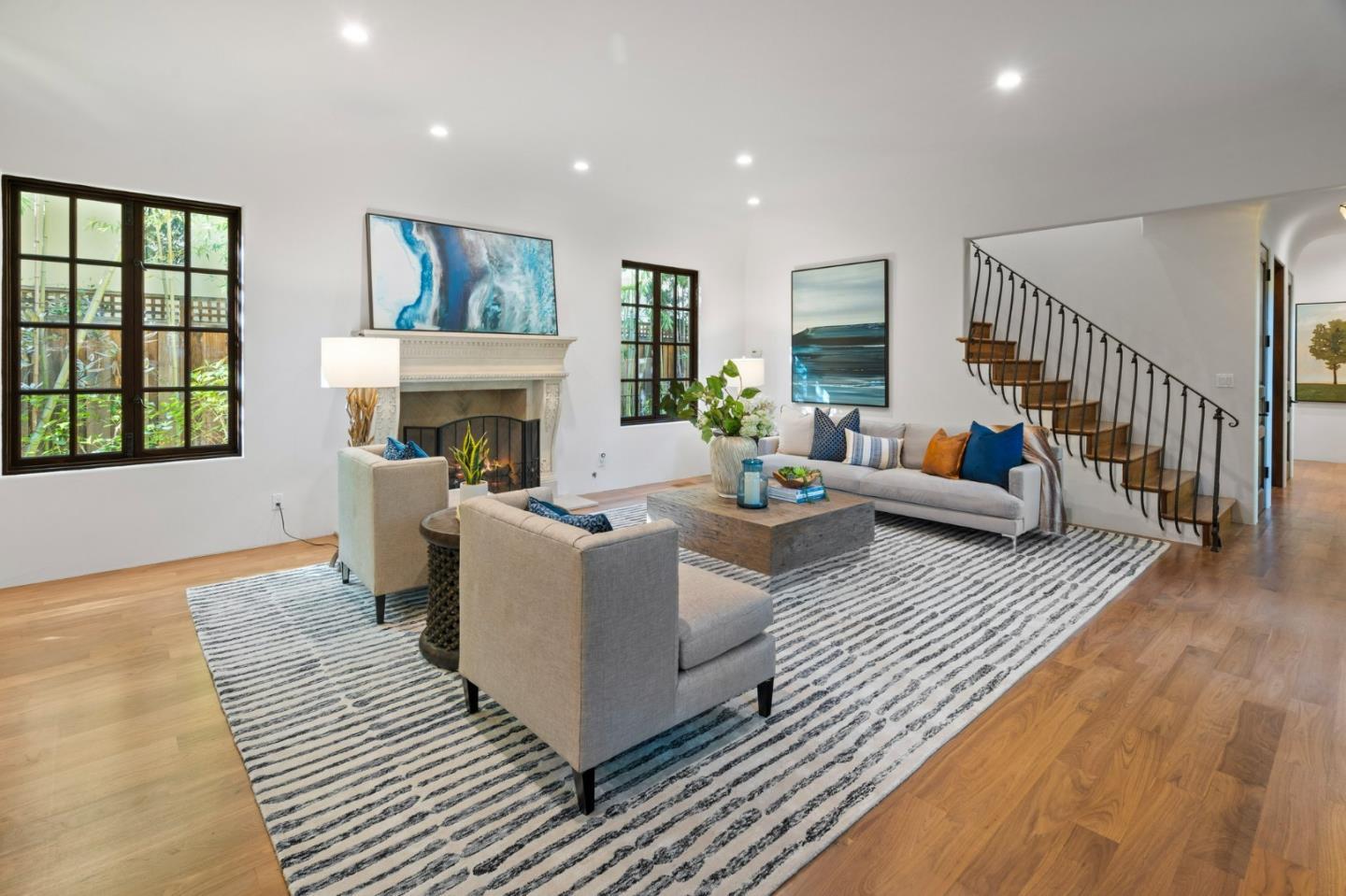 Detail Gallery Image 12 of 72 For 1932 Emerson St, Palo Alto,  CA 94301 - 6 Beds | 6 Baths