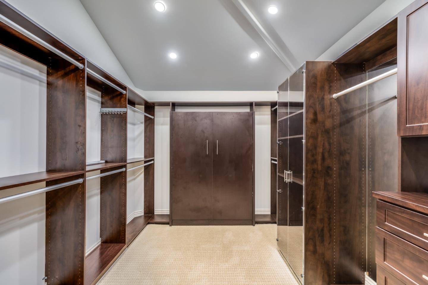 Detail Gallery Image 28 of 52 For 80 Reservoir Rd, Los Gatos,  CA 95030 - 5 Beds | 4/1 Baths