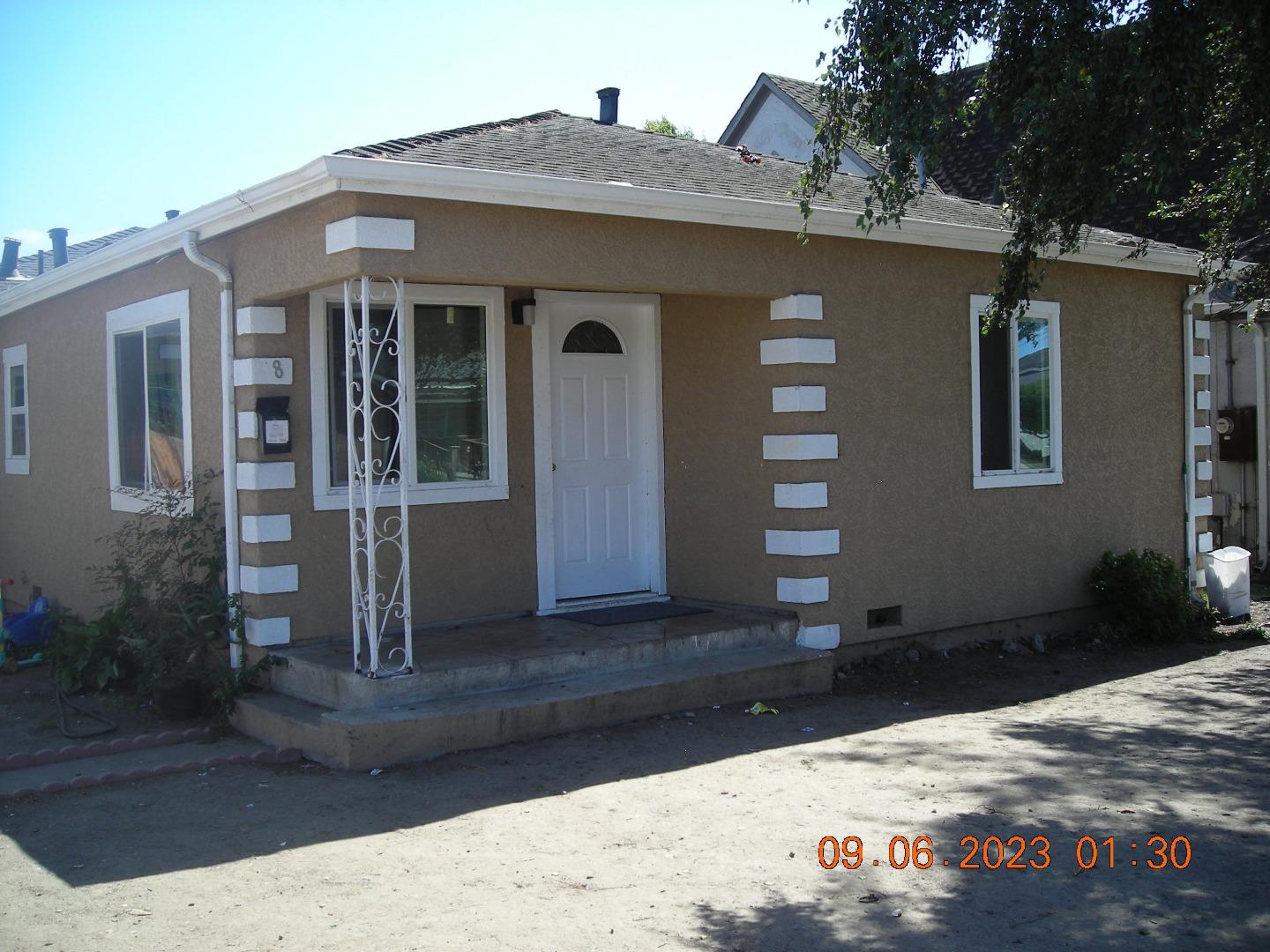 448 E Beach St, Watsonville, CA 95076 Beds Baths (Active) ML81940954 MLSL