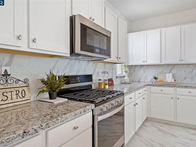 Detail Gallery Image 33 of 45 For 251 E Wrigleys Ave, Tracy,  CA 95391 - 4 Beds | 3/1 Baths