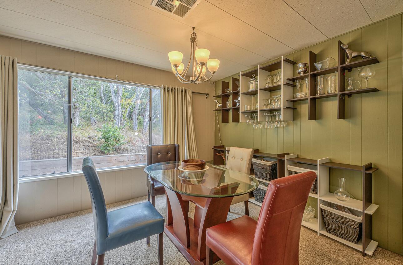 Detail Gallery Image 10 of 33 For 17651 Pond Derosa Lane #39,  Salinas,  CA 93907 - 2 Beds | 2 Baths