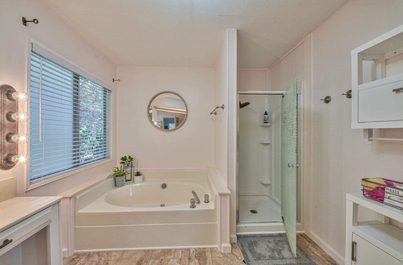 Detail Gallery Image 24 of 33 For 17651 Pond Derosa Lane #39,  Salinas,  CA 93907 - 2 Beds | 2 Baths