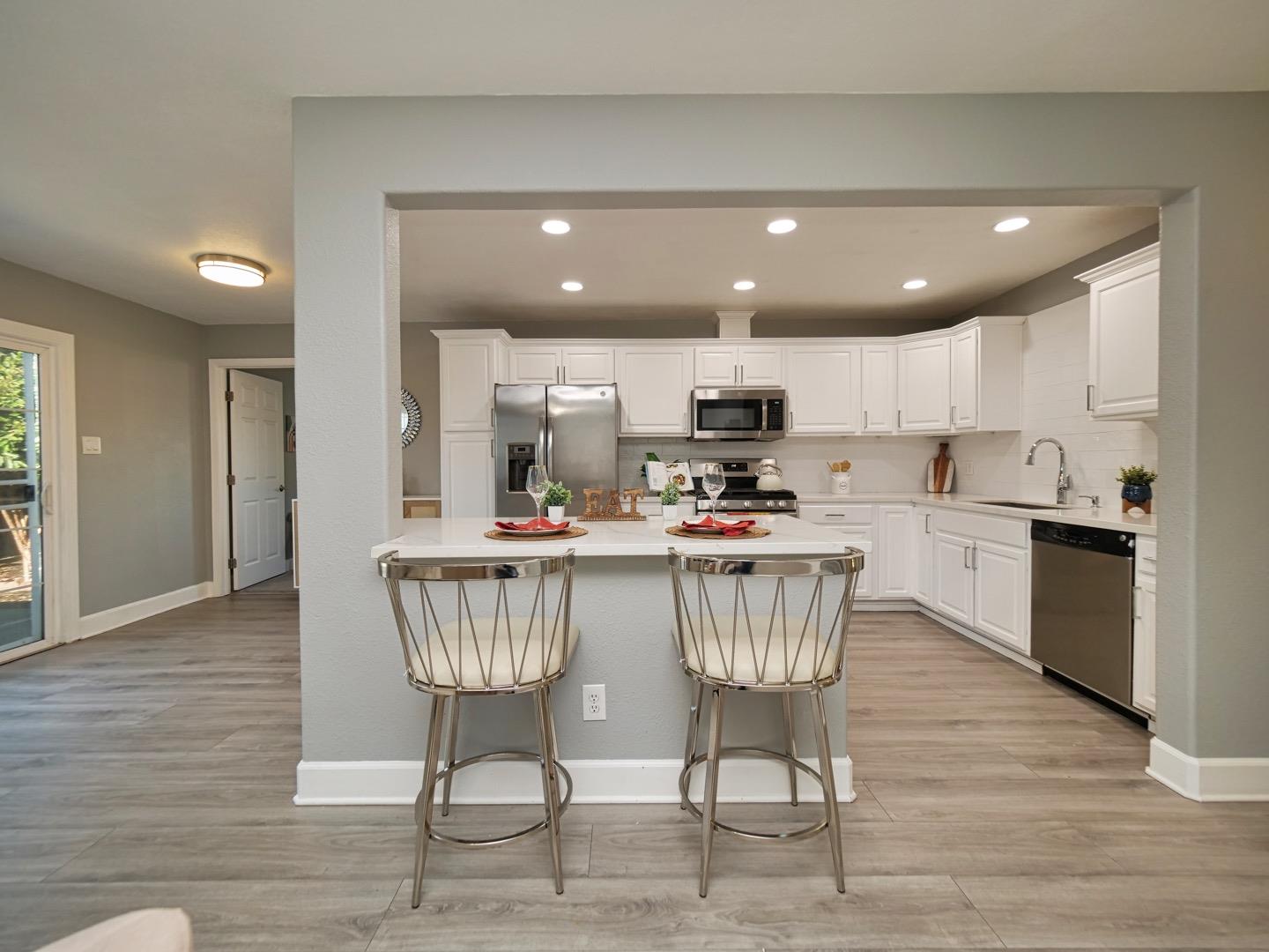 Detail Gallery Image 19 of 42 For 2763 Broadmoor Ave, Concord,  CA 94520 - 4 Beds | 2 Baths