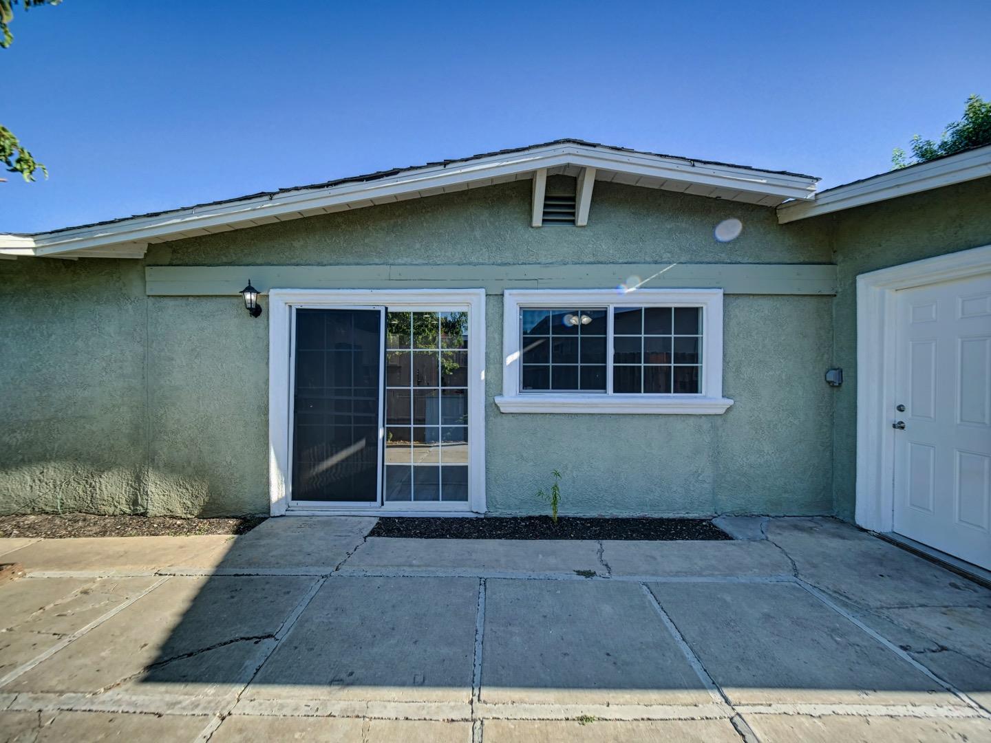 Detail Gallery Image 34 of 42 For 2763 Broadmoor Ave, Concord,  CA 94520 - 4 Beds | 2 Baths
