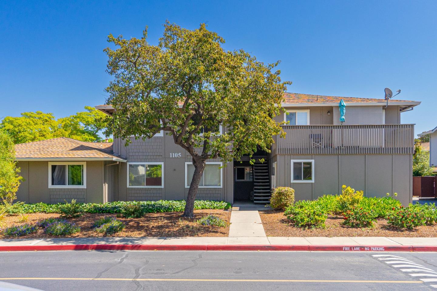 Detail Gallery Image 20 of 33 For 1105 Reed Ave #C,  Sunnyvale,  CA 94086 - 2 Beds | 1 Baths