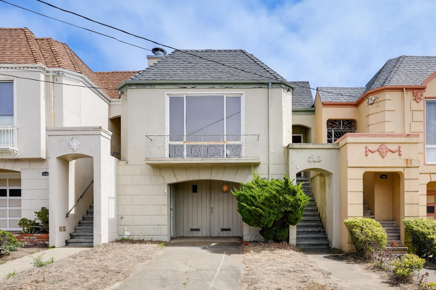 Detail Gallery Image 1 of 1 For 1718 32nd Ave, San Francisco,  CA 94122 - 2 Beds | 1/1 Baths