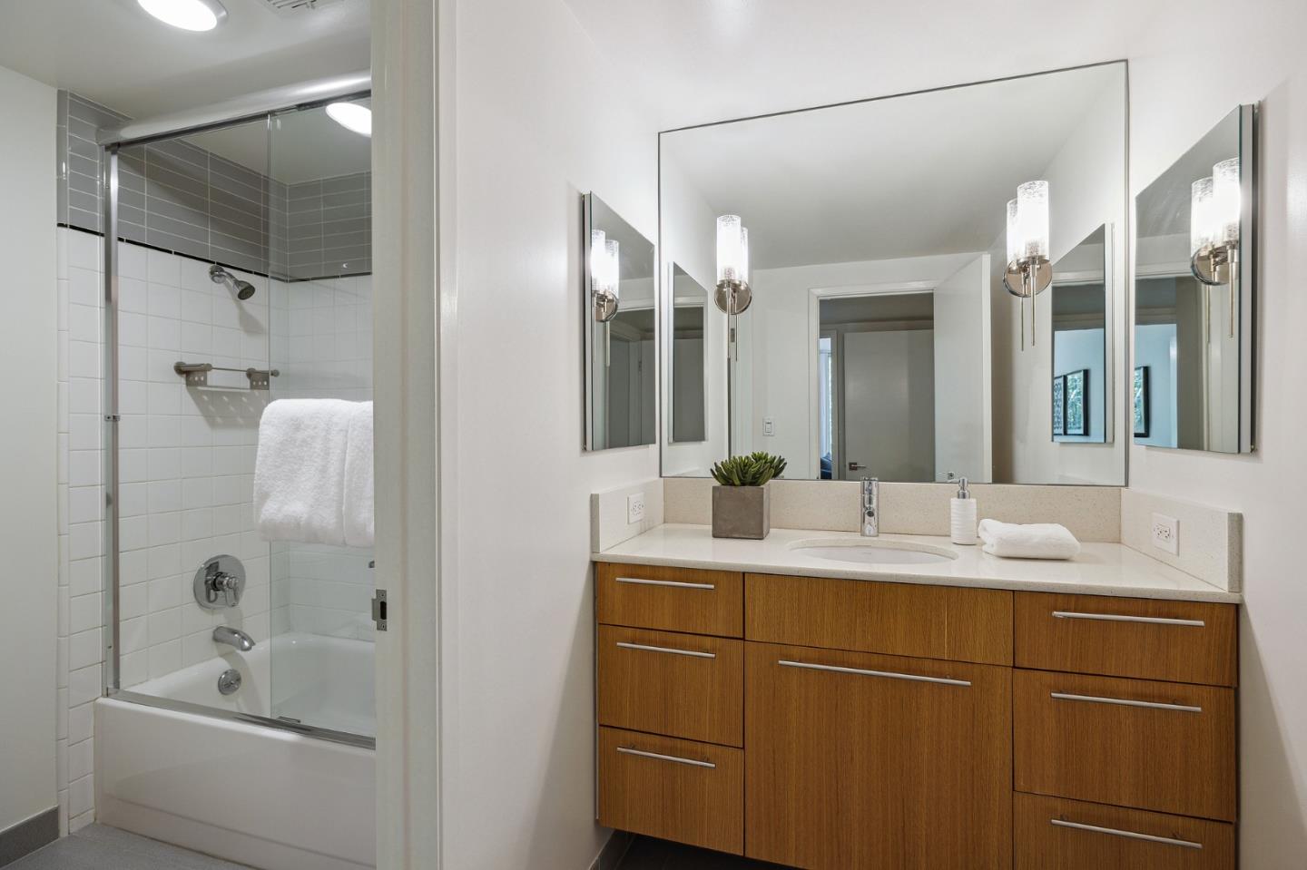 1100 Sharon Park Dr 32, Menlo Park, CA 94025 3 Beds 2 Baths