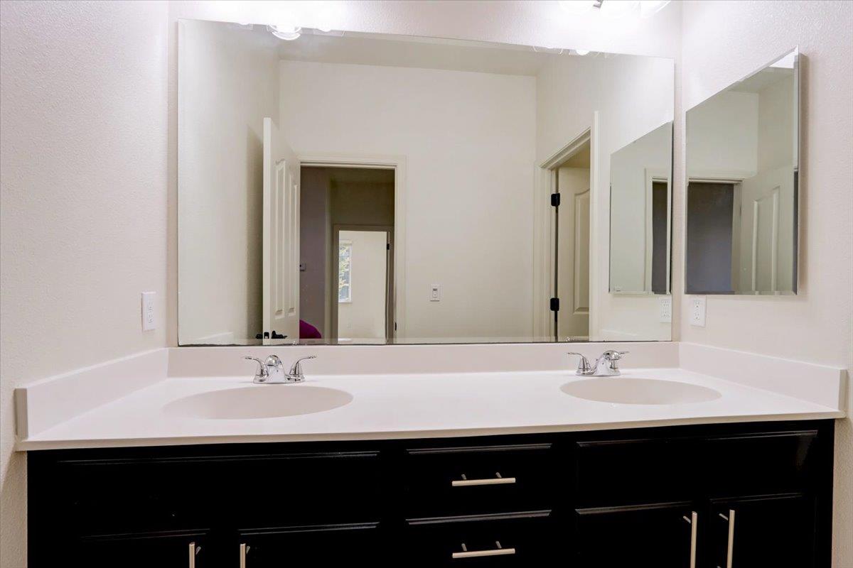 Detail Gallery Image 23 of 39 For 1615 Shore Dr, San Jose,  CA 95131 - 3 Beds | 2/1 Baths