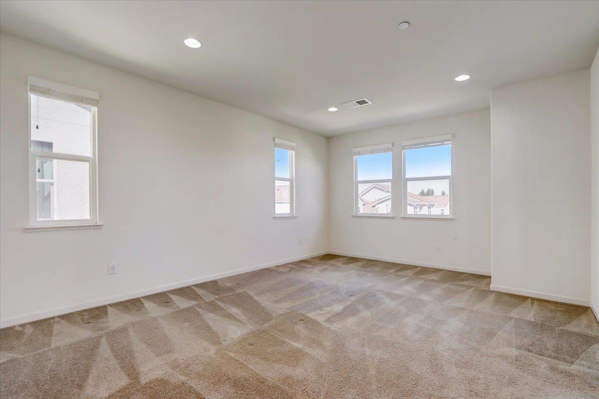 Detail Gallery Image 26 of 39 For 1615 Shore Dr, San Jose,  CA 95131 - 3 Beds | 2/1 Baths