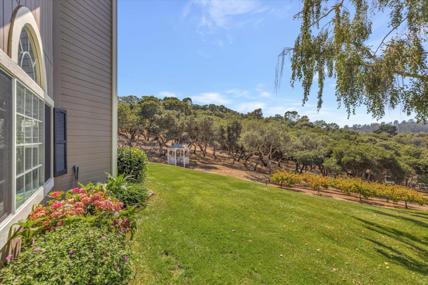 Detail Gallery Image 55 of 88 For 136 Echo Valley Rd, Salinas,  CA 93907 - 3 Beds | 2/1 Baths