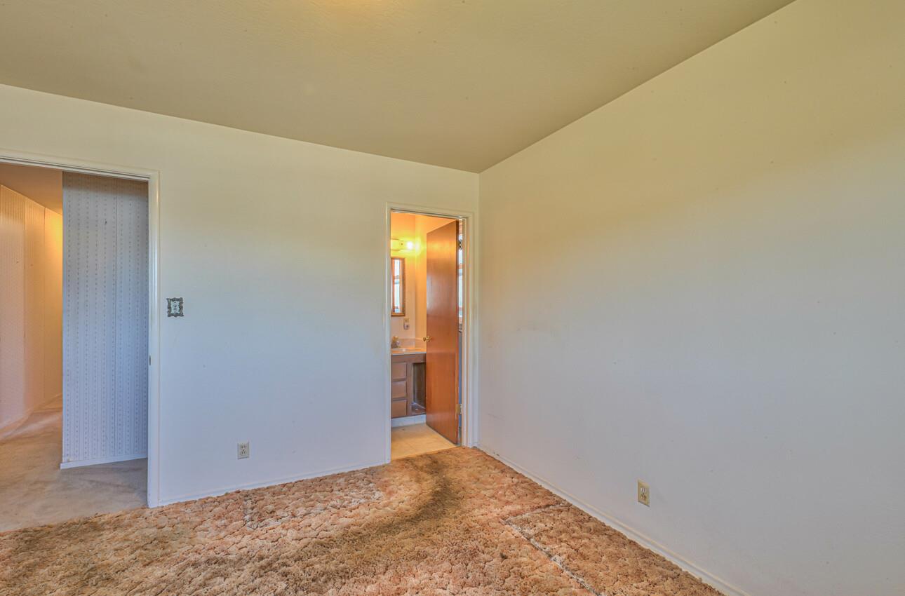 Detail Gallery Image 23 of 31 For 763 Lemos Ave, Salinas,  CA 93901 - 3 Beds | 2/1 Baths
