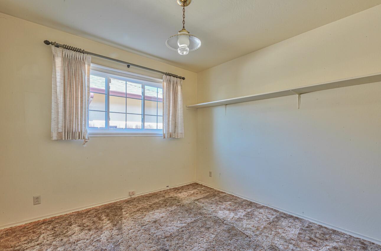 Detail Gallery Image 27 of 31 For 763 Lemos Ave, Salinas,  CA 93901 - 3 Beds | 2/1 Baths