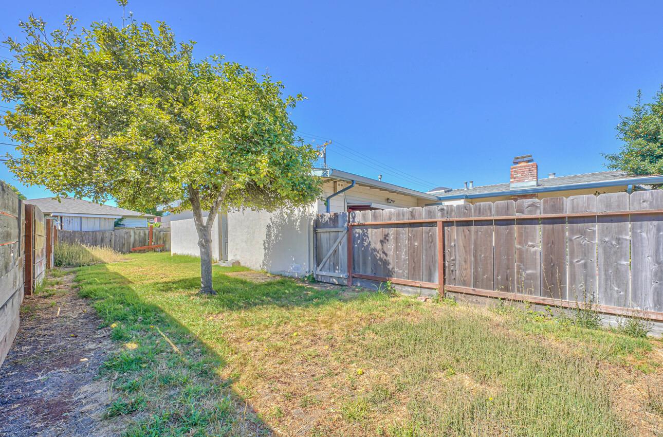 Detail Gallery Image 30 of 31 For 763 Lemos Ave, Salinas,  CA 93901 - 3 Beds | 2/1 Baths