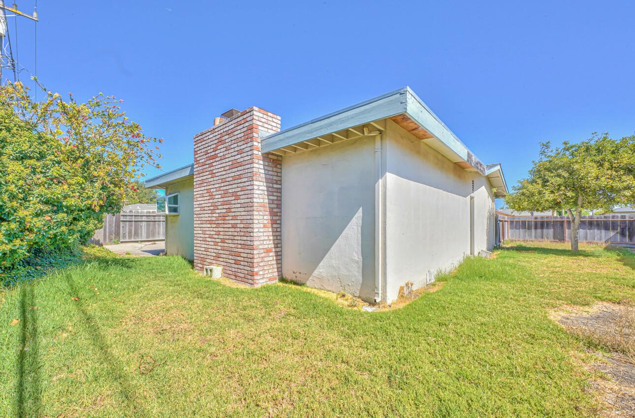 Detail Gallery Image 31 of 31 For 763 Lemos Ave, Salinas,  CA 93901 - 3 Beds | 2/1 Baths