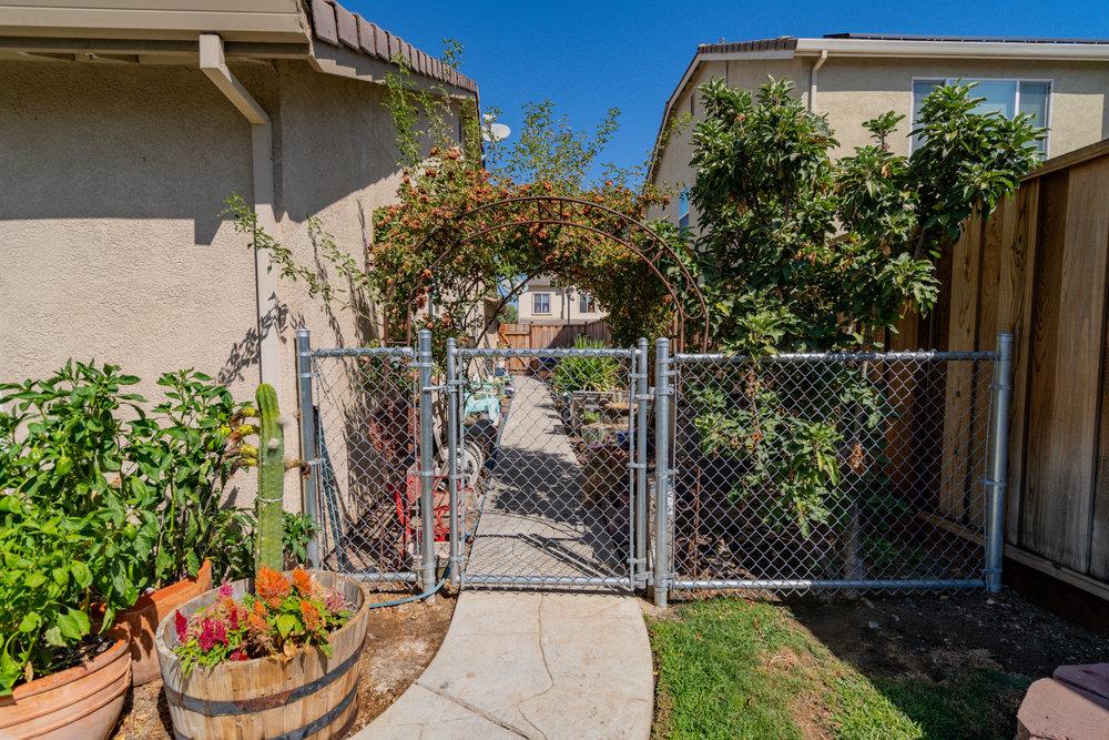 Detail Gallery Image 41 of 55 For 777 Tamarack Way, Los Banos,  CA 93635 - 4 Beds | 2 Baths