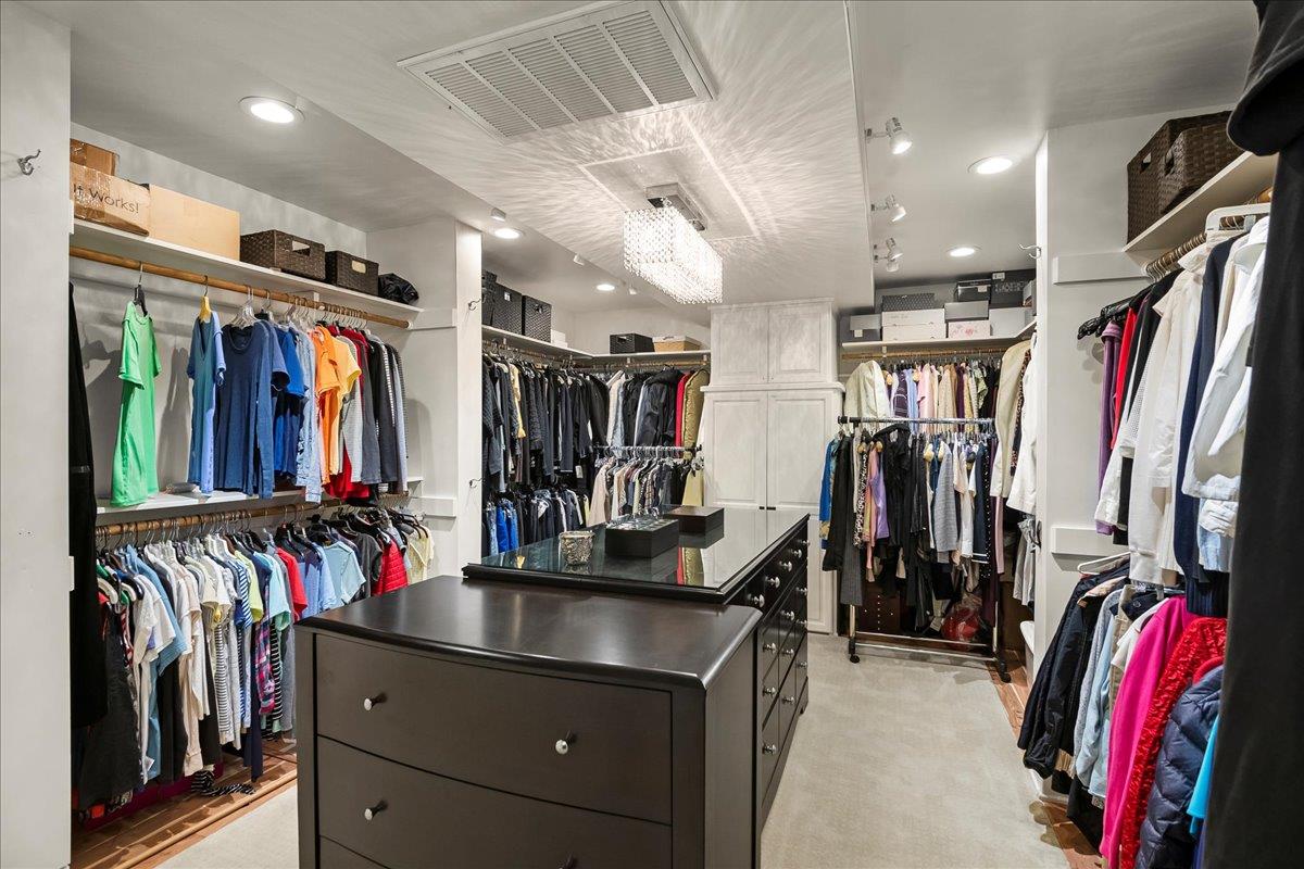 Detail Gallery Image 33 of 85 For 17020 Los Cerritos, Los Gatos,  CA 95030 - 5 Beds | 4/1 Baths