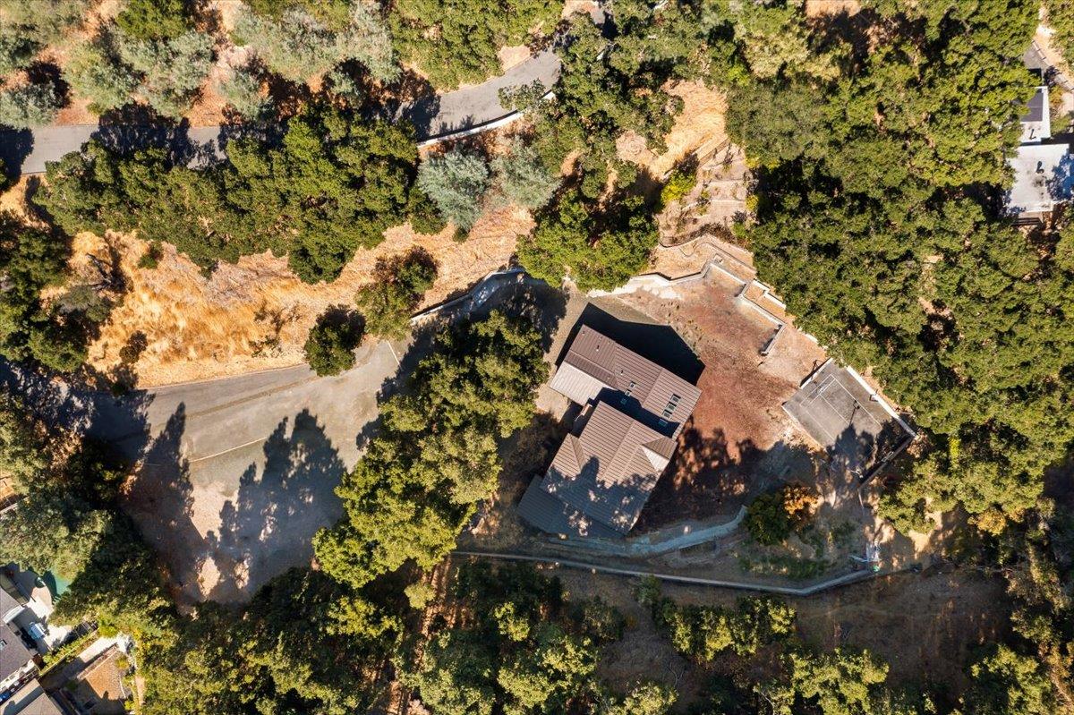 Detail Gallery Image 72 of 85 For 17020 Los Cerritos, Los Gatos,  CA 95030 - 5 Beds | 4/1 Baths