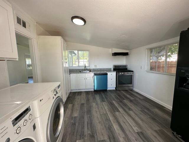 Detail Gallery Image 11 of 15 For 432 W 25th St, Merced,  CA 95340 - 3 Beds | 1 Baths