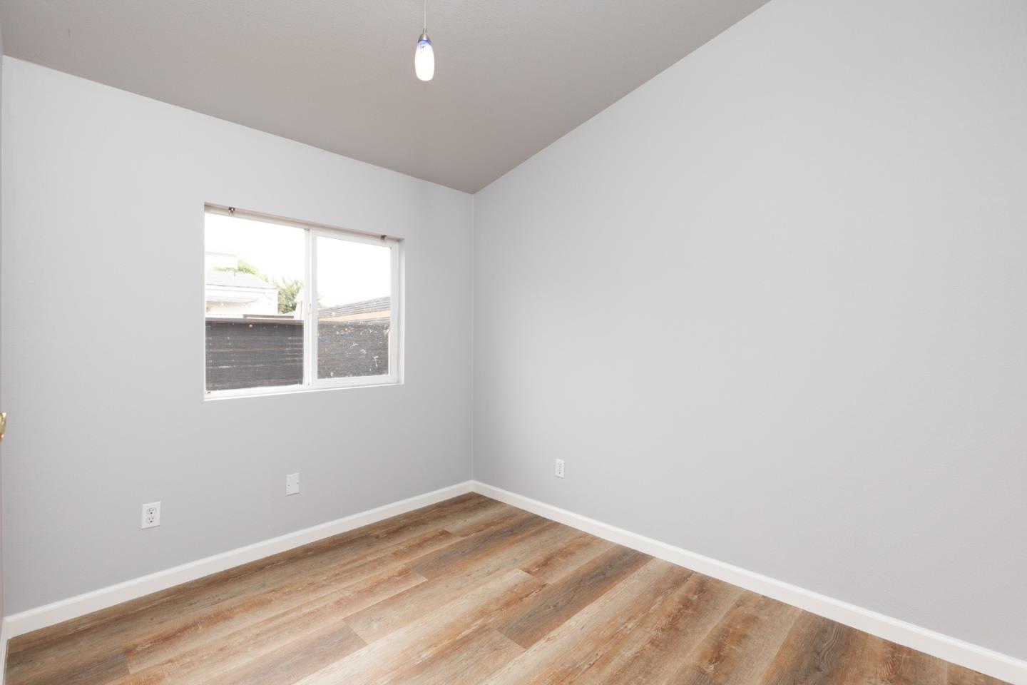 Detail Gallery Image 13 of 25 For 1255 38th Ave #15,  Santa Cruz,  CA 95062 - 3 Beds | 2 Baths