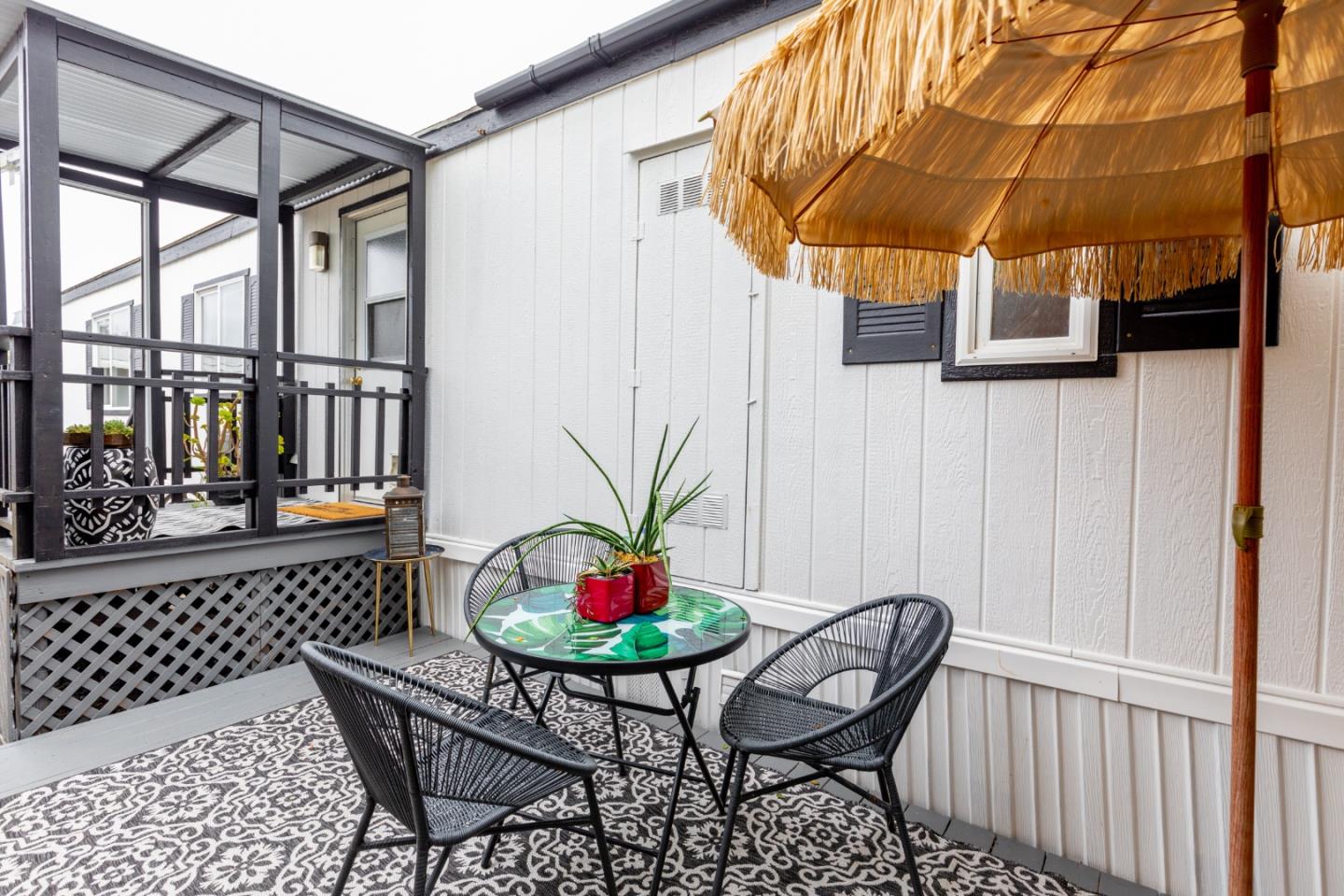 Detail Gallery Image 18 of 25 For 1255 38th Ave #15,  Santa Cruz,  CA 95062 - 3 Beds | 2 Baths