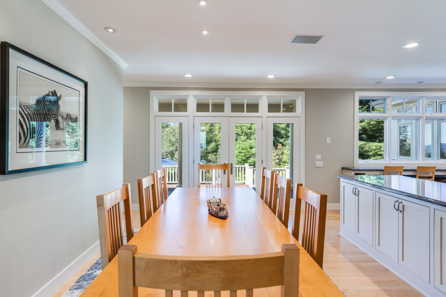 Detail Gallery Image 10 of 65 For 22 Starwood Dr, Woodside,  CA 94062 - 5 Beds | 4/1 Baths