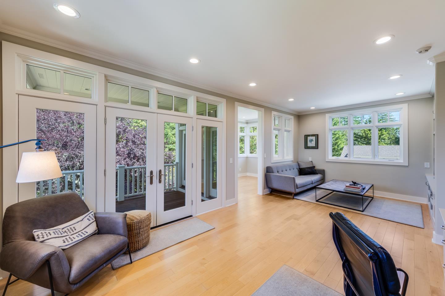 Detail Gallery Image 32 of 65 For 22 Starwood Dr, Woodside,  CA 94062 - 5 Beds | 4/1 Baths